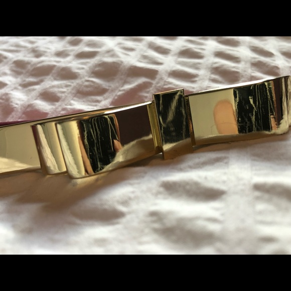 BCBG small pink belt - Picture 2 of 5